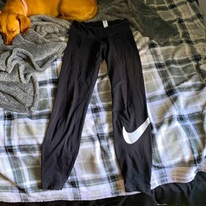These are black Nike leggings and I got these off the Nike app and they are XS W